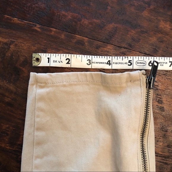 Old Navy Zip Ankle Super Skinny Twill Pants - Picture 3 of 6